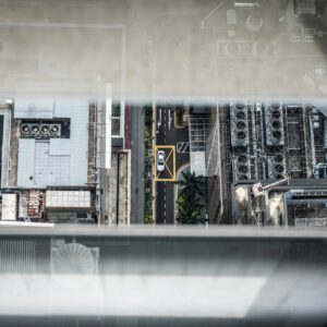 What Can Architects Do in the Context of Carbon Neutrality | © Claudio Schwarz / unsplash